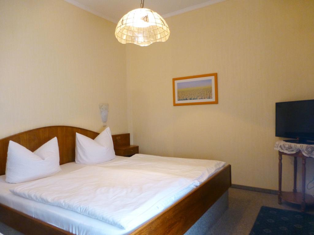Hotel Freese Bad Bramstedt Room photo